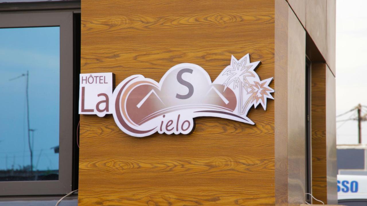 Hotel La Casa Cielo Cotonou Exteriör bild