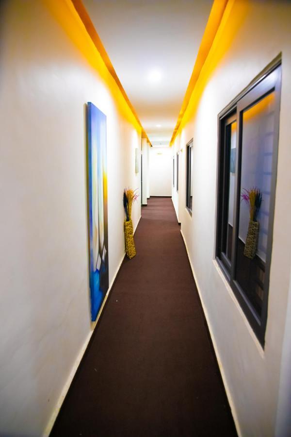 Hotel La Casa Cielo Cotonou Exteriör bild