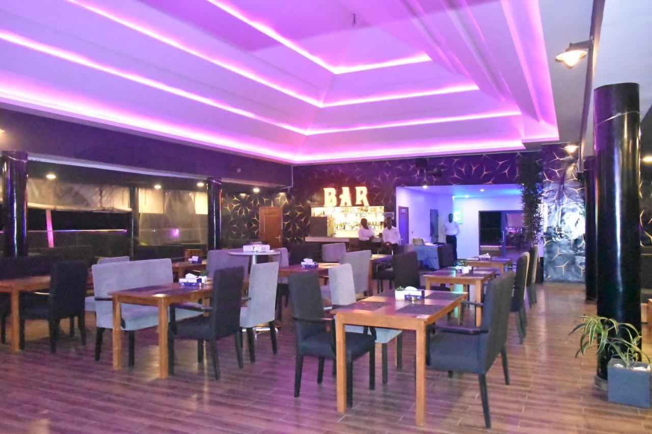 Hotel La Casa Cielo Cotonou Exteriör bild