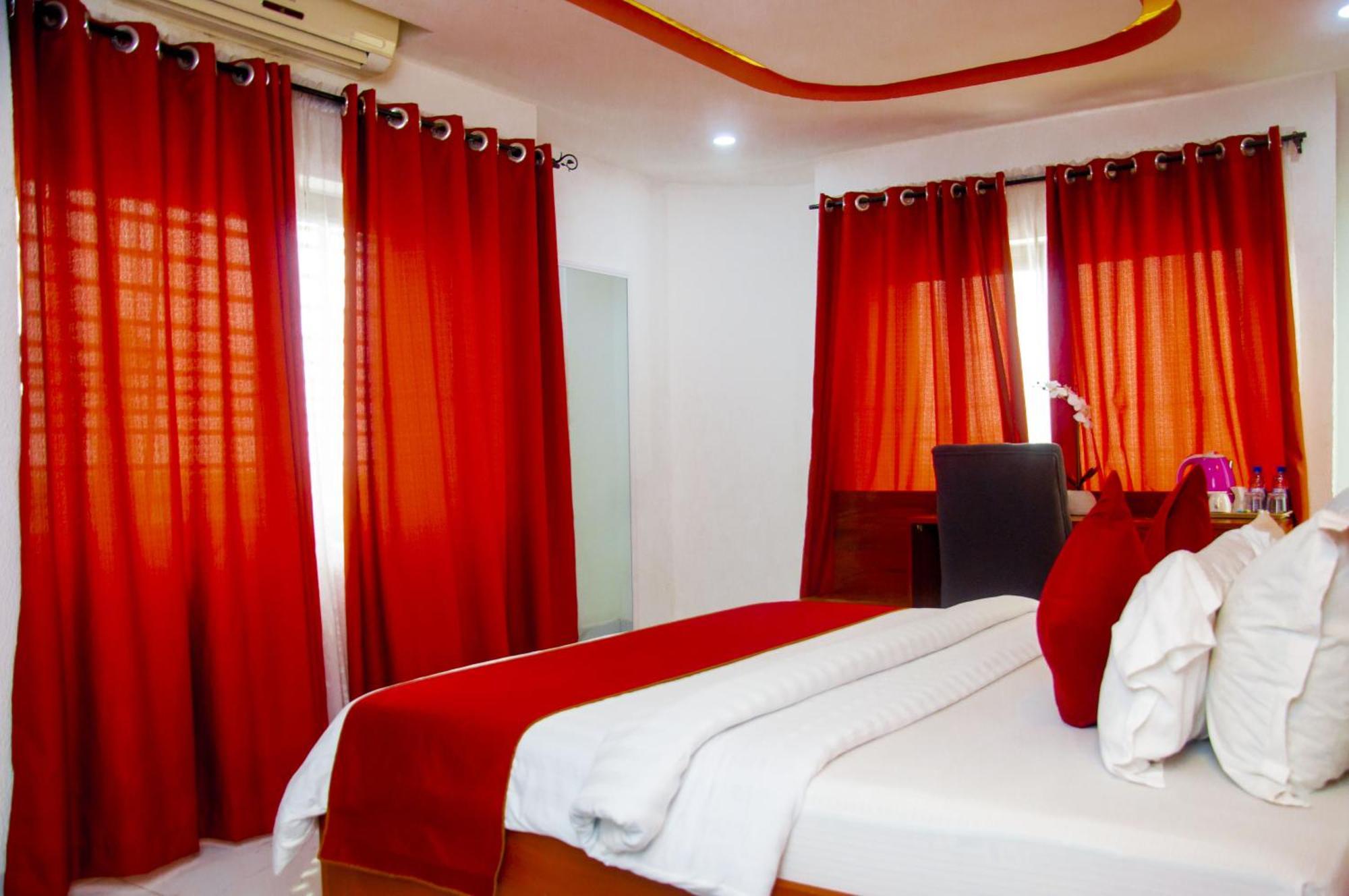 Hotel La Casa Cielo Cotonou Exteriör bild
